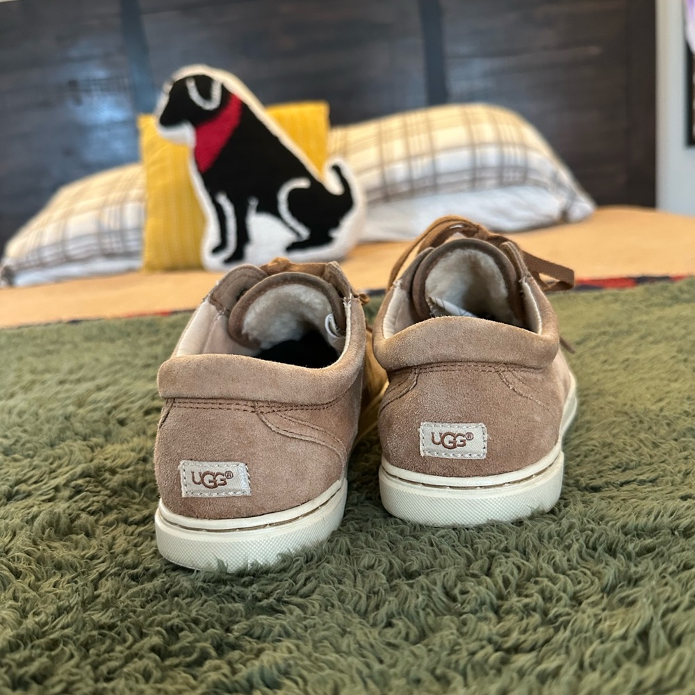 UGG Women’s Tomi Sneakers - Picture 3 of 10